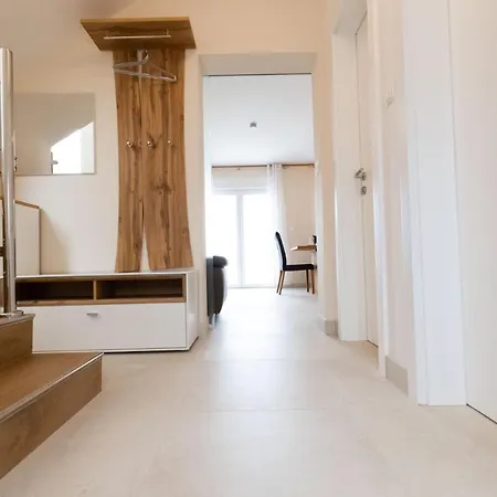 Beachfront Reiterer V2 With Seaview 30 Meters From The - Crowonder Luxury Rent * Privlaka (Zadar)