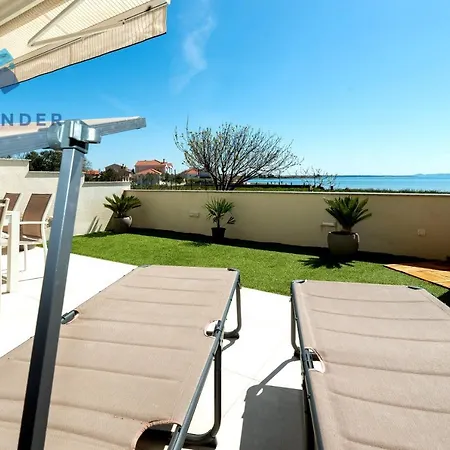 Beachfront Reiterer V2 With Seaview 30 Meters From The - Crowonder Luxury Rent *