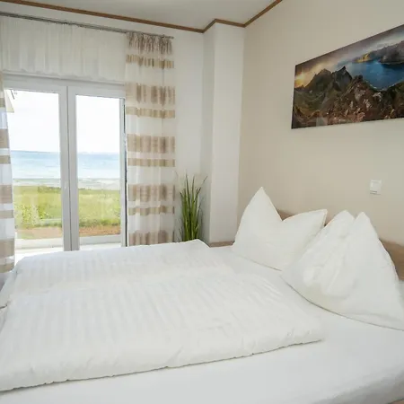 Beachfront Reiterer V2 With Seaview 30 Meters From The - Crowonder Luxury Rent Villa *