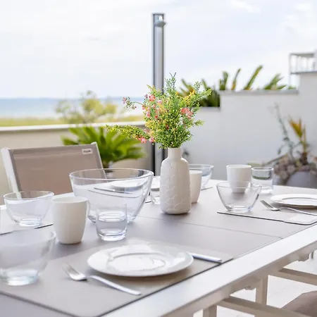 Villa Beachfront Reiterer V2 With Seaview 30 Meters From The - Crowonder Luxury Rent *