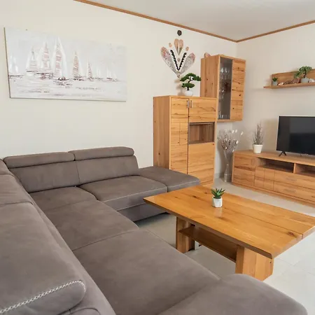 Beachfront Reiterer V2 With Seaview 30 Meters From The - Crowonder Luxury Rent Villa Privlaka (Zadar)