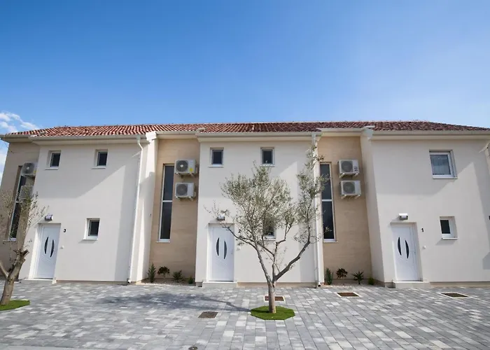 Beachfront Reiterer V2 With Seaview 30 Meters From The - Crowonder Luxury Rent *