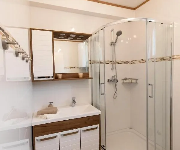 Beachfront Reiterer V2 With Seaview 30 Meters From The - Crowonder Luxury Rent Vila