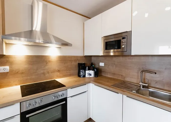 Beachfront Reiterer V2 With Seaview 30 Meters From The - Crowonder Luxury Rent Villa Privlaka (Zadar)