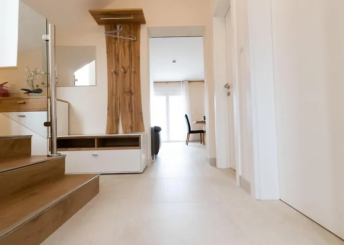 Beachfront Reiterer V2 With Seaview 30 Meters From The - Crowonder Luxury Rent * Privlaka (Zadar)