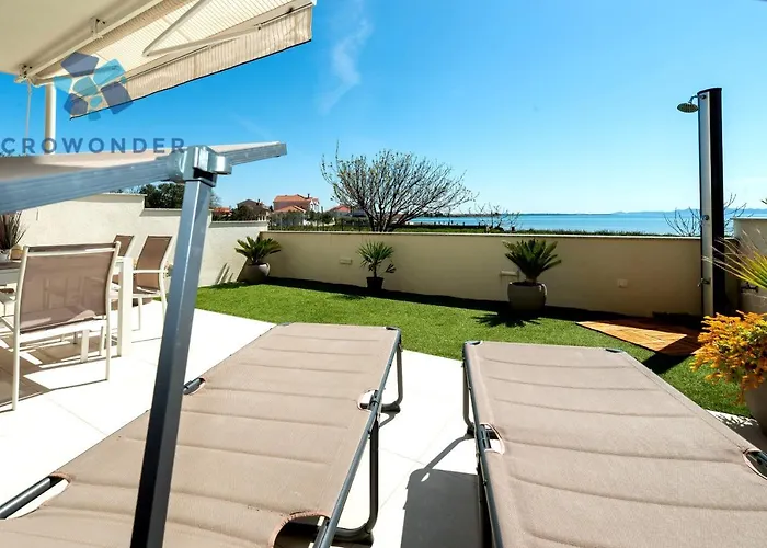 Beachfront Reiterer V2 With Seaview 30 Meters From The - Crowonder Luxury Rent *